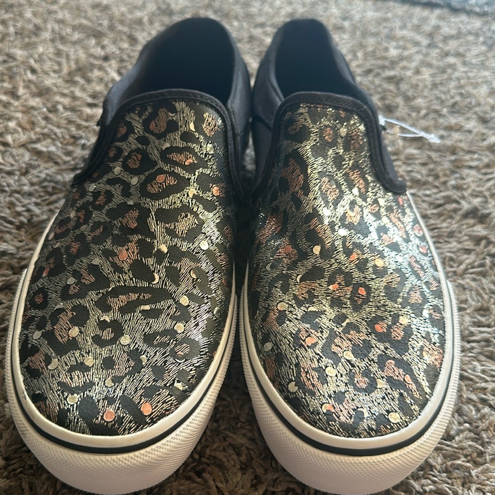 Sparkly leopard print VANS